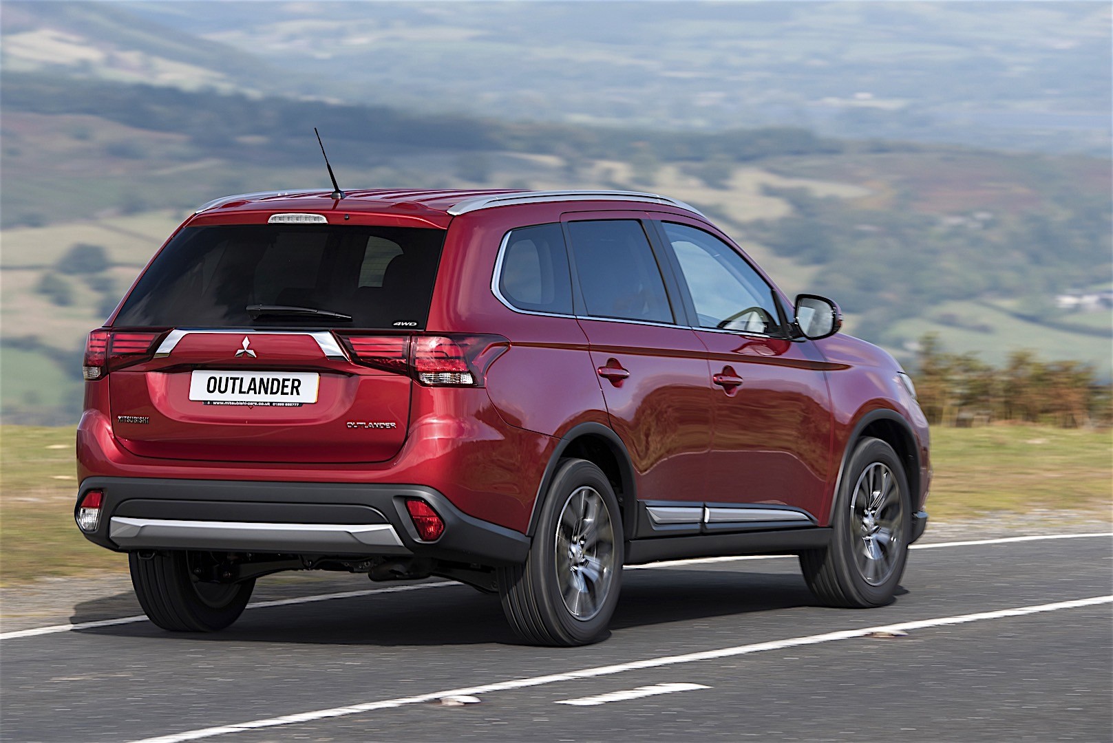 https://wcar.sets.lv/cars/Mitsubishi/Outlander 4x4/19d57f5277a6510beabec3e44c10e857.jpg